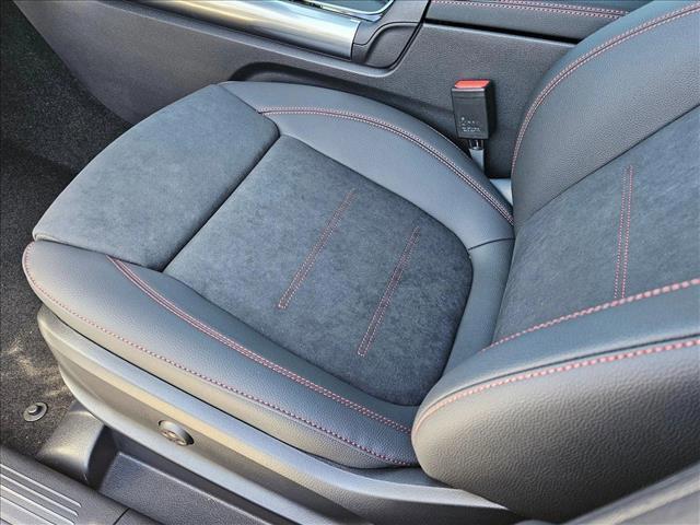 Photo of 2025 Cirrus Silver Metallic Mercedes-Benz GLA 250