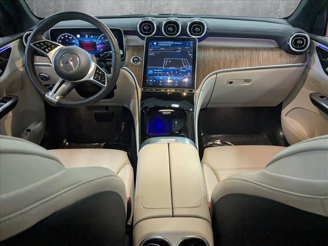 Photo of 2024 Black Mercedes-Benz GLC 300