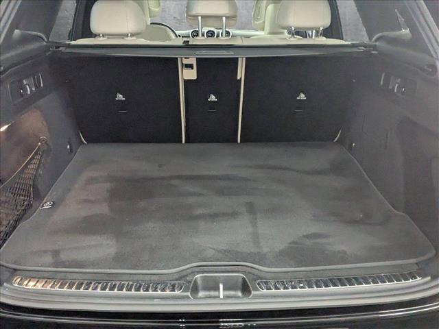 Photo of 2024 Black Mercedes-Benz GLC 300