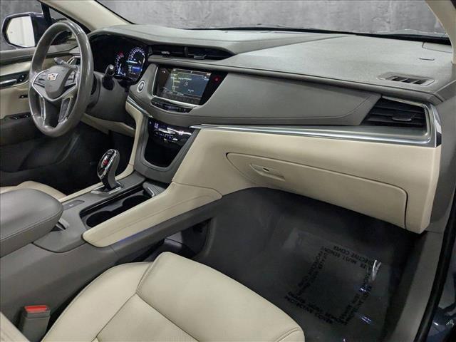 Photo of 2019 Harbor Blue Metallic Cadillac XT5