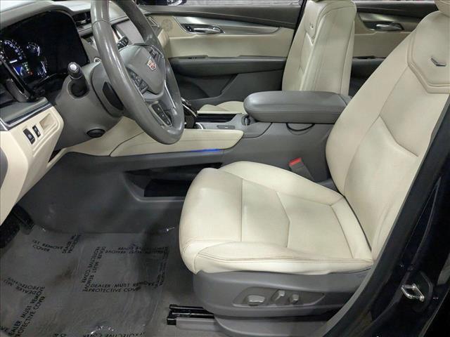 Photo of 2019 Harbor Blue Metallic Cadillac XT5