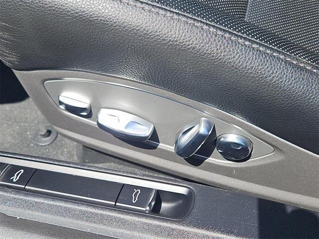 Photo of 2018 GT Silver Metallic Porsche 911