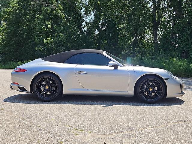 Photo of 2018 GT Silver Metallic Porsche 911