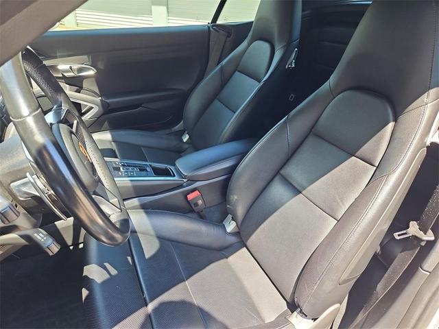 Photo of 2018 GT Silver Metallic Porsche 911