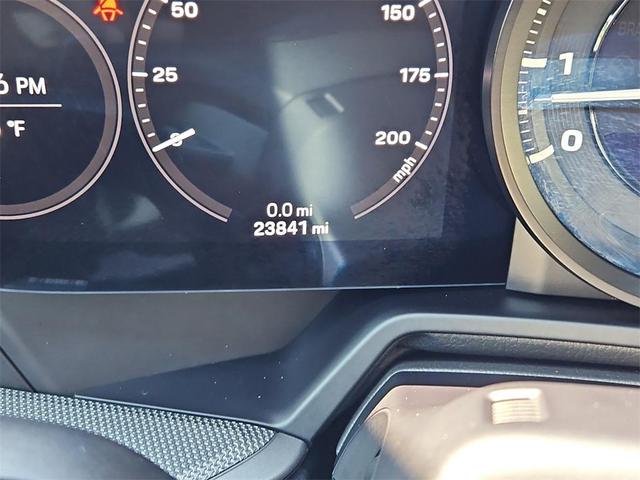 Photo of 2020 White Porsche 911