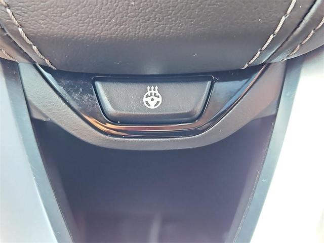 Photo of 2022 Mineral White Metallic BMW X5