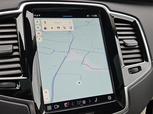Photo of 2023 Crystal White Metallic Volvo XC90 Recharge Plug-In Hybrid