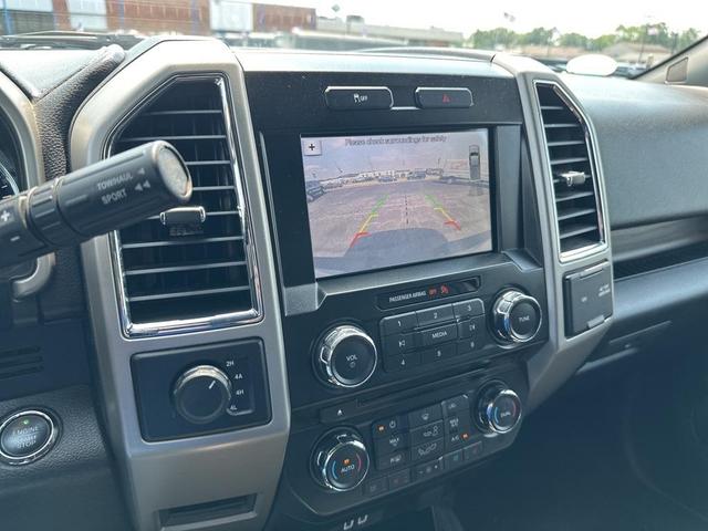 Photo of 2017 Oxford White Ford F-150