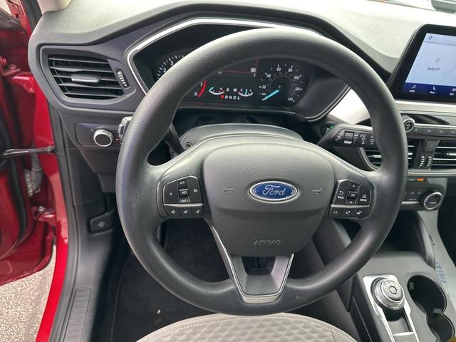 Photo of 2020 Rapid Red Metallic Tinted Clearcoat Ford Escape
