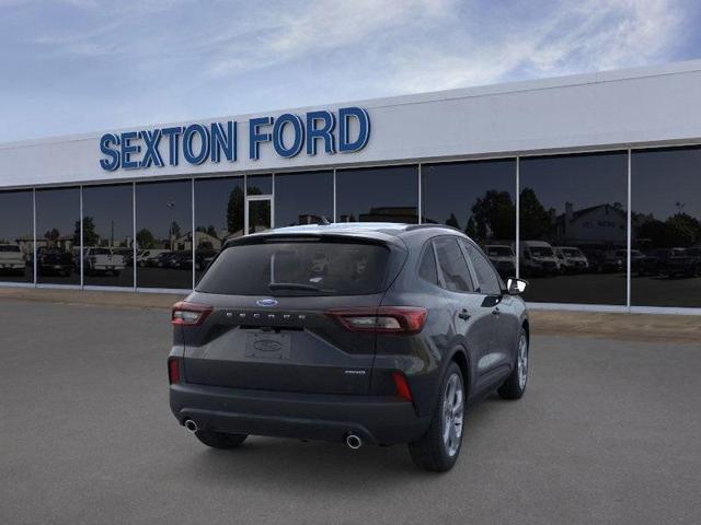 Photo of 2025 Agate Black Metallic Ford Escape