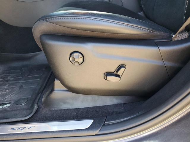 Photo of 2019 Granite Clearcoat Dodge Durango
