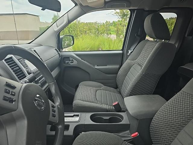 Photo of 2017 Gun Metallic Nissan Frontier