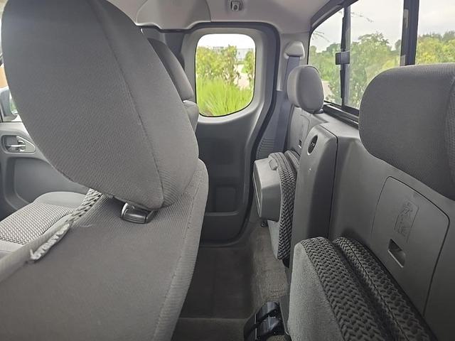 Photo of 2017 Gun Metallic Nissan Frontier