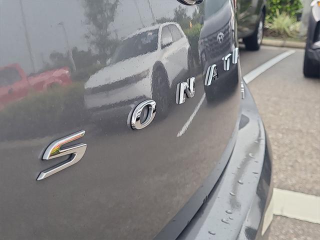 Photo of 2018 Machine Gray Hyundai SONATA