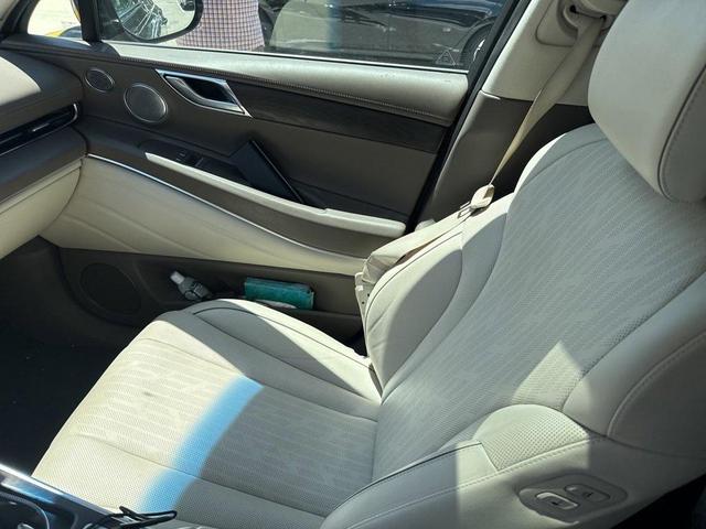 Photo of 2021 Cardiff Green Genesis GV80
