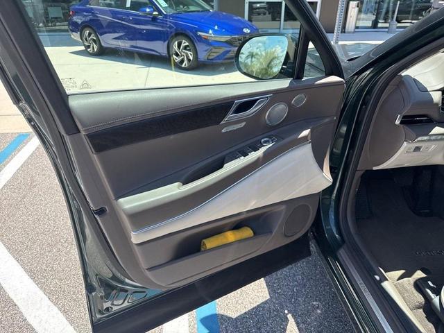 Photo of 2021 Cardiff Green Genesis GV80