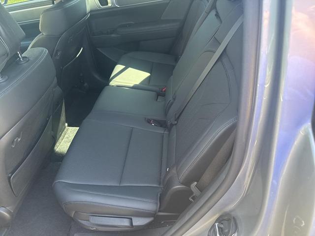 Photo of 2024 Shimmering Silver Hyundai SANTA FE