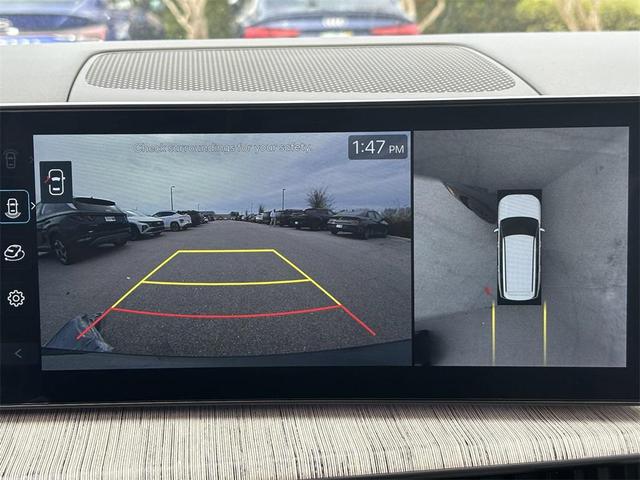 Photo of 2025 Ecotronic Gray Hyundai SANTA FE