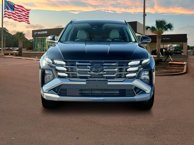 Photo of 2025 Phantom Black Hyundai TUCSON