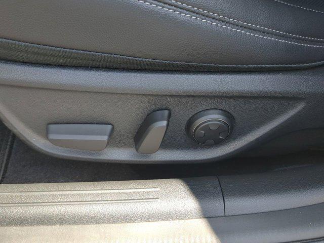 Photo of 2025 Vatna Gray Genesis G70
