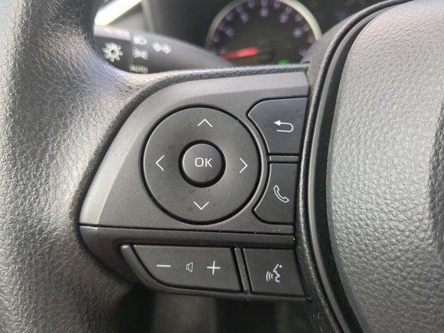 Photo of 2022 White Toyota RAV4