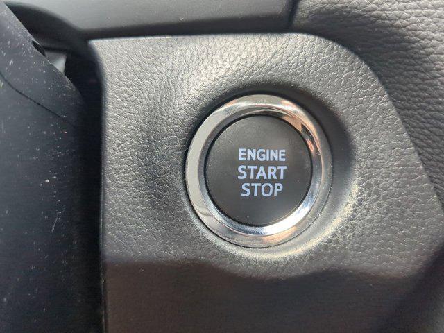 Photo of 2022 White Toyota RAV4