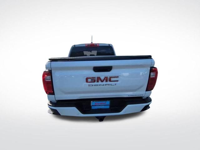 Photo of 2023 Summit White GMC Canyon