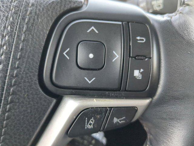 Photo of 2018 Toasted Walnut Pearl Toyota Highlander