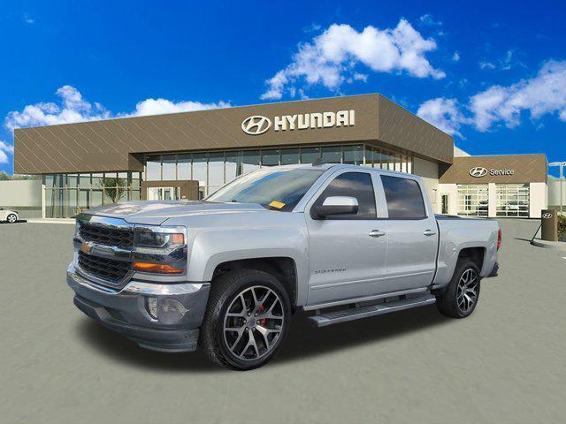 Photo of 2018 Silver Ice Metallic Chevrolet Silverado 1500