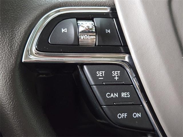 Photo of 2023 Infinite Black Metallic Lincoln Nautilus