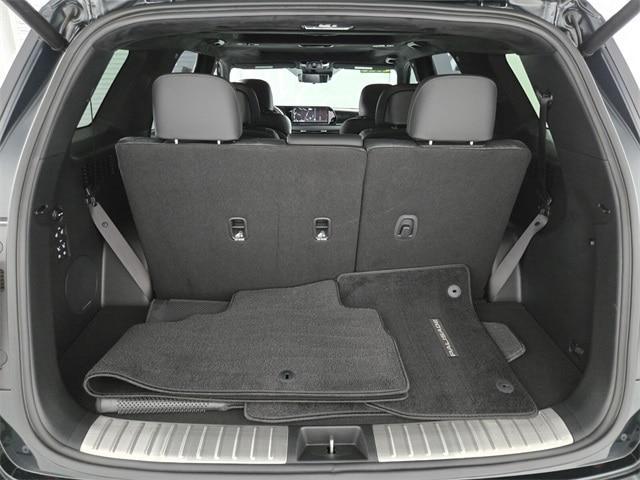 Photo of 2023 Emerald Hyundai PALISADE