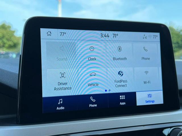 Photo of 2022 Agate Black Metallic Ford Escape