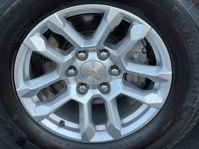 Photo of 2023 Black Chevrolet Silverado 1500