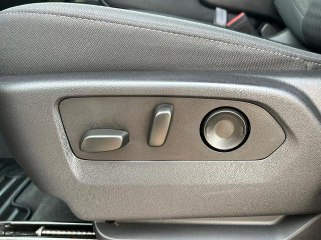 Photo of 2023 Black Chevrolet Silverado 1500