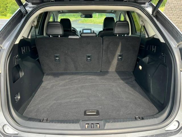 Photo of 2022 Carbonized Gray Metallic Ford Edge