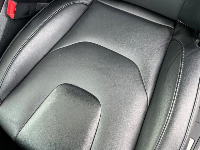 Photo of 2022 Carbonized Gray Metallic Ford Edge
