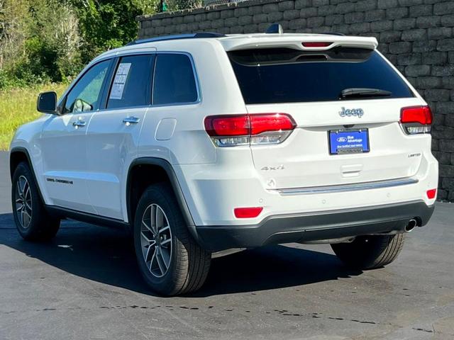 Photo of 2022 Bright White Clearcoat Jeep Grand Cherokee WK