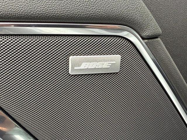 Photo of 2024 Summit White GMC Sierra 1500