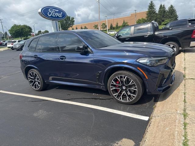 Photo of 2023 Tanzanite Blue II Metallic BMW X5 M