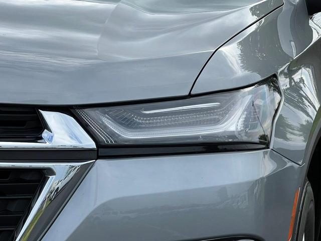 Photo of 2023 Sterling Gray Metallic Chevrolet Traverse