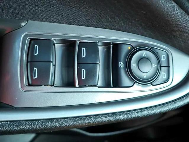 Photo of 2022 Silver Ice Metallic Chevrolet Malibu