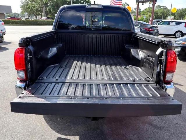 Photo of 2019 Midnight Black Metallic Toyota Tacoma