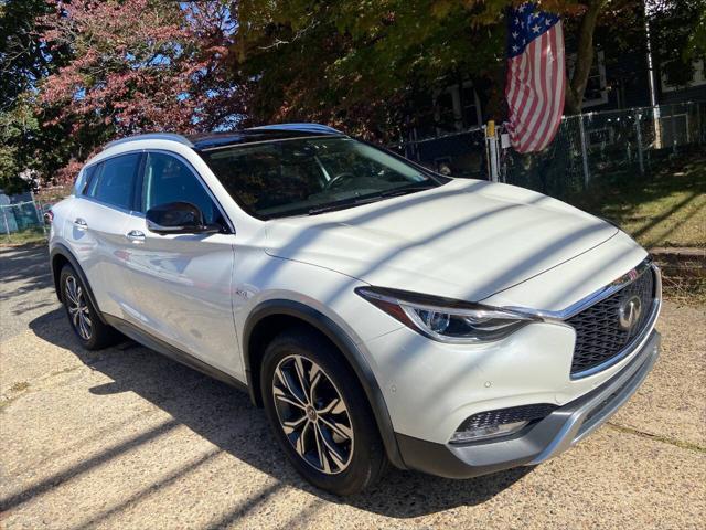 2017 Infiniti QX30