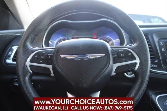 Photo of 2015 Billet Metallic Chrysler 200