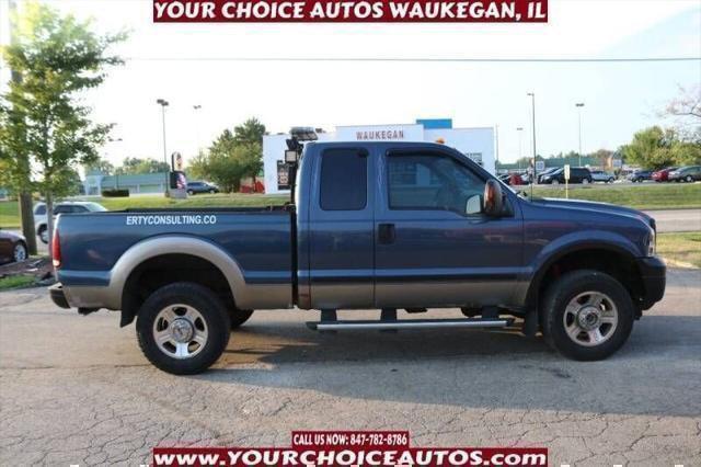 Photo of 2006 Blue Ford F-350