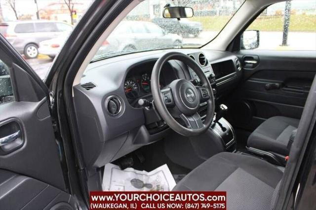 Photo of 2011 Brilliant Black Crystal Pearl Jeep Patriot