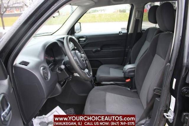 Photo of 2011 Brilliant Black Crystal Pearl Jeep Patriot