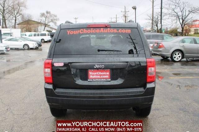 Photo of 2011 Brilliant Black Crystal Pearl Jeep Patriot