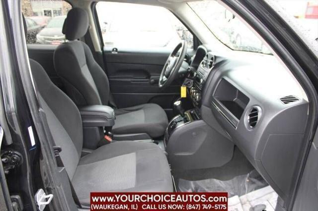 Photo of 2011 Brilliant Black Crystal Pearl Jeep Patriot