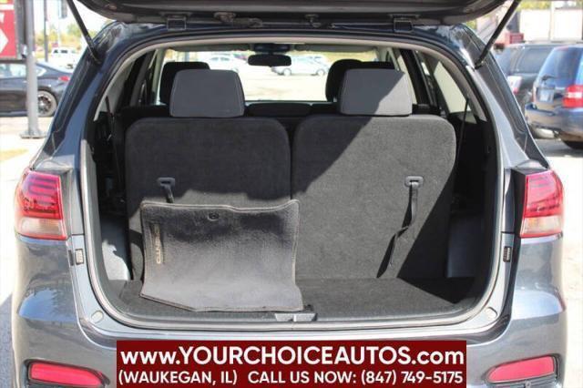 Photo of 2020 Gravity Grey Kia Sorento